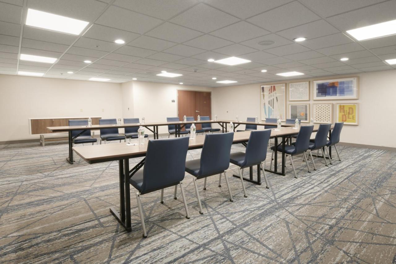 Holiday Inn Express & Suites - Williamstown - Glassboro By Ihg Εξωτερικό φωτογραφία