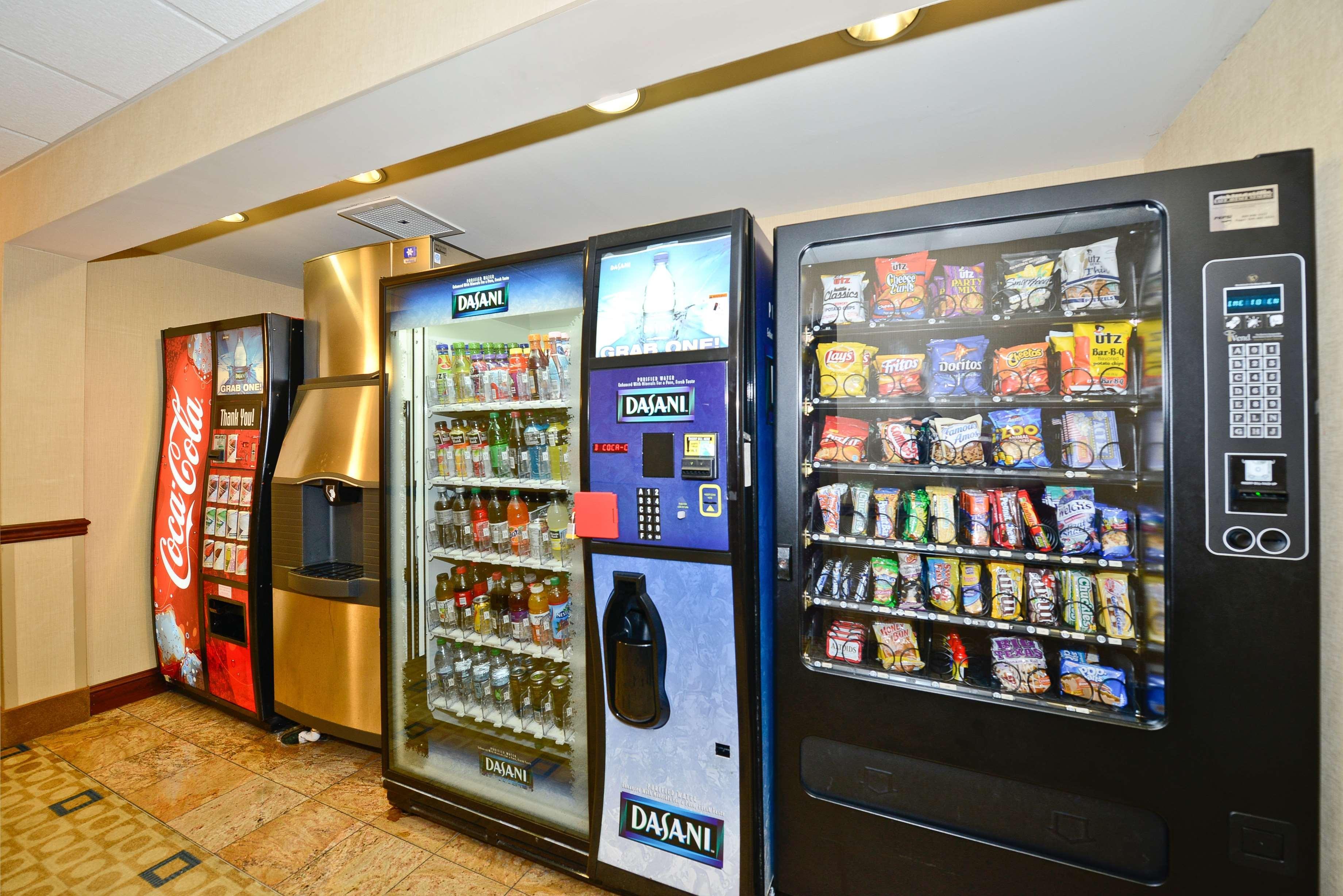 Holiday Inn Express & Suites - Williamstown - Glassboro By Ihg Εξωτερικό φωτογραφία