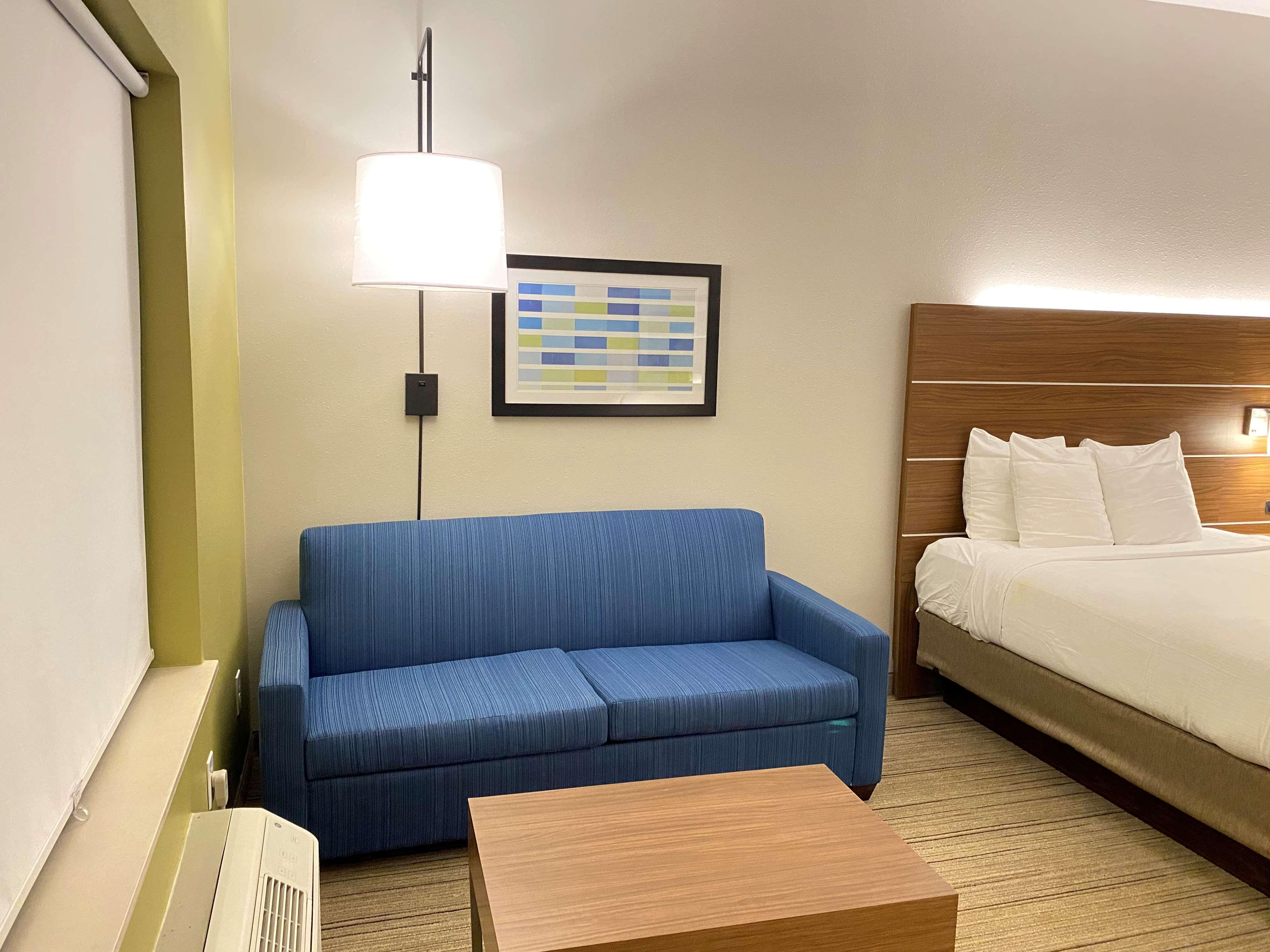 Holiday Inn Express & Suites - Williamstown - Glassboro By Ihg Εξωτερικό φωτογραφία